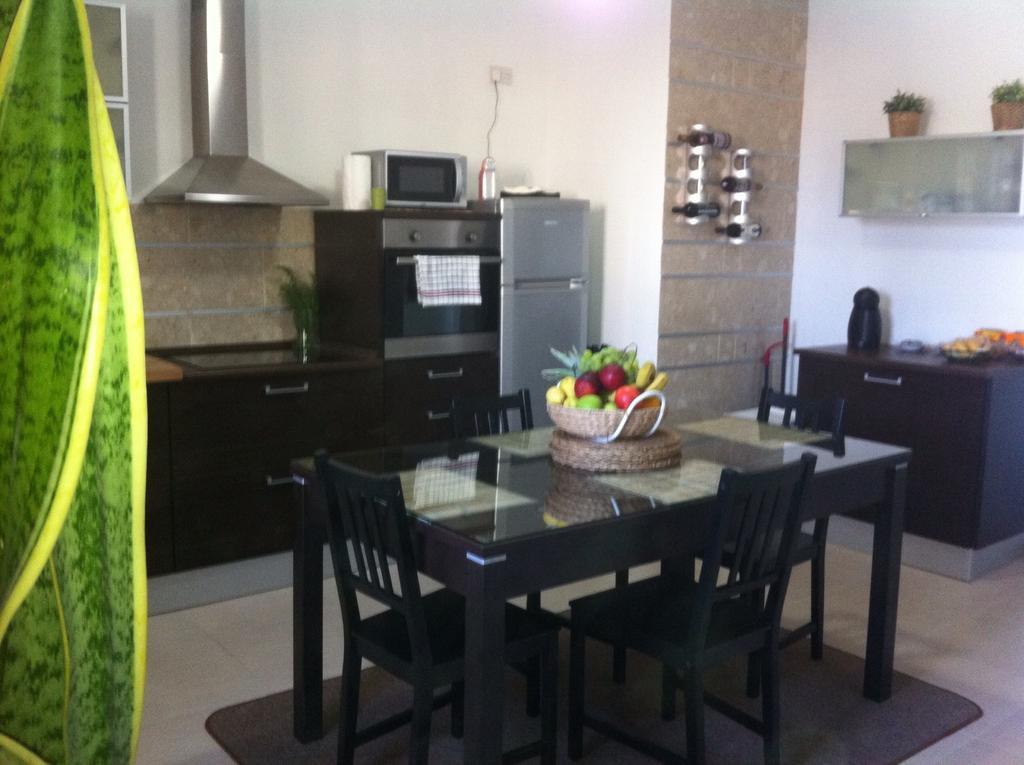 Genista Apartment Kalkara Стая снимка