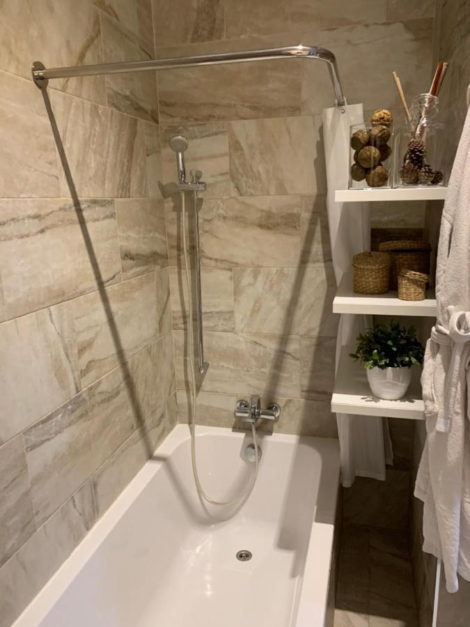 Genista Apartment Kalkara Екстериор снимка